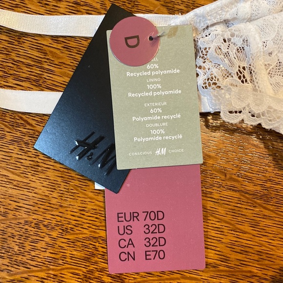 NWT 32D H&M White Soft Lace Bra Unlined, Underwire, Adjustable Straps - Picture 5 of 12